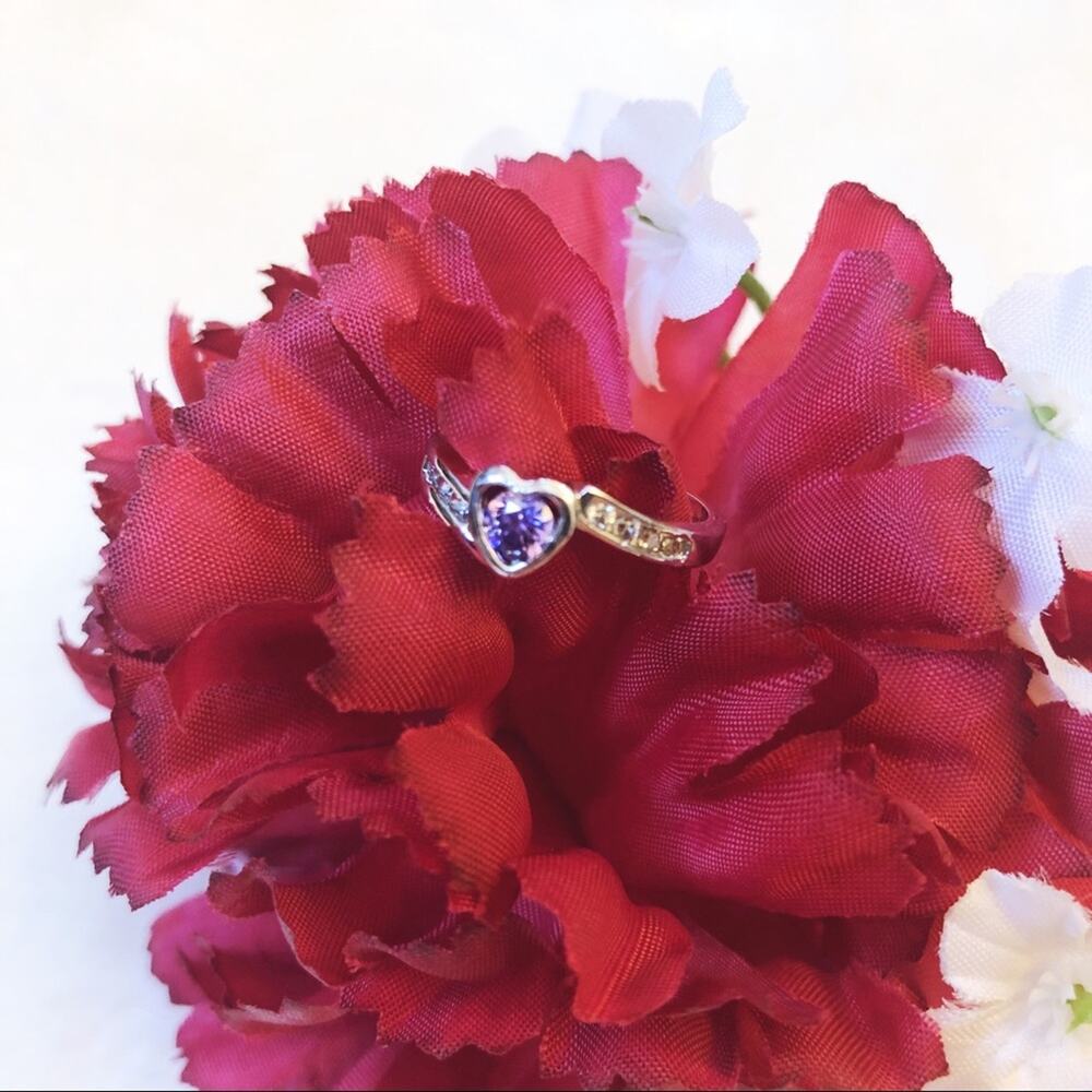 Silver Purple Heart Crystal Ring